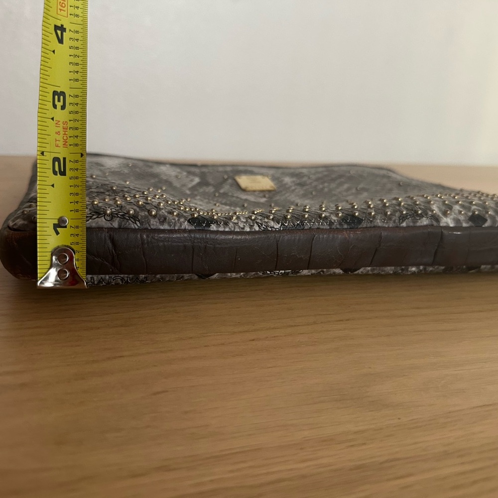 MCM limited Pouch/crossbody without sling - Picture 10 of 13